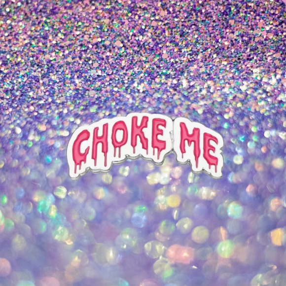 CHOKE ME PIN - Picture 1 of 1